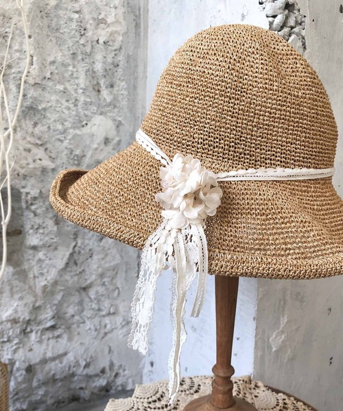 m.soeur（エムスール）の「あじさいとリボンのペーパーハット＊コサージュ付き（ハット・レディース・ベージュ・FREE）」の8枚目の写真