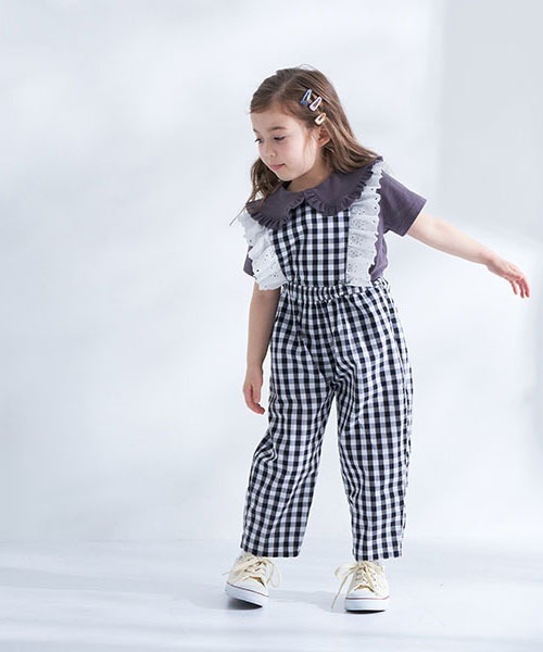 b・ROOM（ビールーム）の「くまレース2wayオールインワン（サロペット/オーバーオール・キッズ・ブラック/ベージュ/サックスブルー・100cm/90cm/120cm/130cm/110cm）」の2枚目の写真
