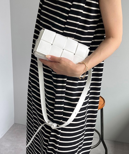 CAPRICIEUX LE'MAGE（カプリシューレマージュ）の「メッシュミニバッグ（ボディバッグ/ウエストポーチ・レディース・ホワイト/ブラック/グリーン・FREE）」の5枚目の写真