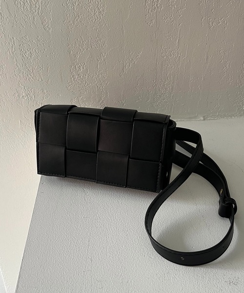 CAPRICIEUX LE'MAGE（カプリシューレマージュ）の「メッシュミニバッグ（ボディバッグ/ウエストポーチ・レディース・ホワイト/ブラック/グリーン・FREE）」の12枚目の写真