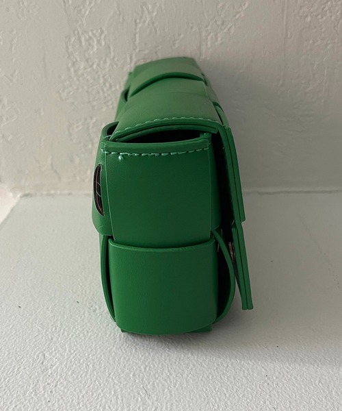 CAPRICIEUX LE'MAGE（カプリシューレマージュ）の「メッシュミニバッグ（ボディバッグ/ウエストポーチ・レディース・ホワイト/ブラック/グリーン・FREE）」の16枚目の写真