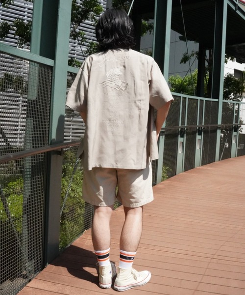 AVIREX（アヴィレックス）の「【直営店限定】半袖 シャツ スーベニア タイガー / S/S SHIRT SOUVENIR TIGER / アヴィレックス / AVIREX（シャツ/ブラウス・メンズ・ブラック/ベージュ/オフホワイト・MEDIUM/LARGE/X-LARGE/XX-LARGE）」の15枚目の写真