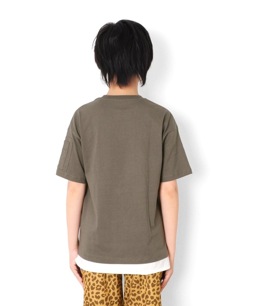 GLAZOS（グラソス）の「天竺・ドロップショルダー袖ポケット裾レイヤード半袖Tシャツ（Tシャツ/カットソー・キッズ・ライトブルー/チャコールグレー/ライトカーキ・140cm/170cm/160cm/130cm/150cm）」の9枚目の写真