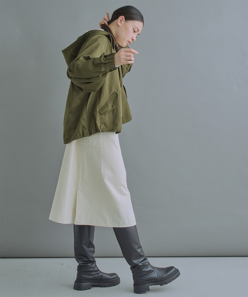 kha:ki(カーキ)の「「KHA:KI / カーキ」WIDE SLEEVE ZIP UP PARKA(ブルゾン・レディース・カーキ/ブルーグレー/オレンジ・1/2)」の10枚目の写真