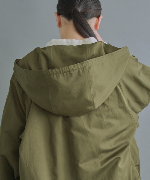 kha:ki(カーキ)の「「KHA:KI / カーキ」WIDE SLEEVE ZIP UP PARKA(ブルゾン・レディース・カーキ/ブルーグレー/オレンジ・1/2)」の15枚目の写真