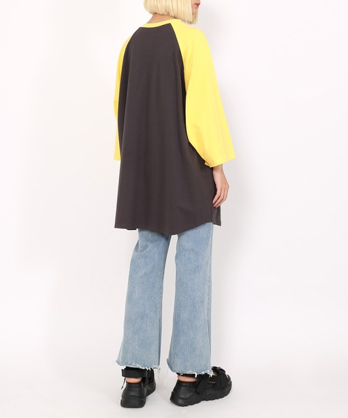 PUNYUS(プニュズ)の「ピースマークラグランTシャツ(Tシャツ/カットソー・レディース・ブラック/イエロー/グリーン・1/2/4/3)」の17枚目の写真