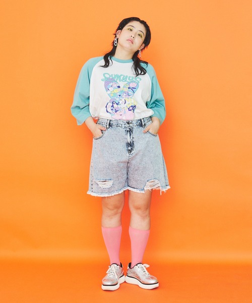 PUNYUS(プニュズ)の「ピースマークラグランTシャツ(Tシャツ/カットソー・レディース・ブラック/イエロー/グリーン・1/2/4/3)」の5枚目の写真