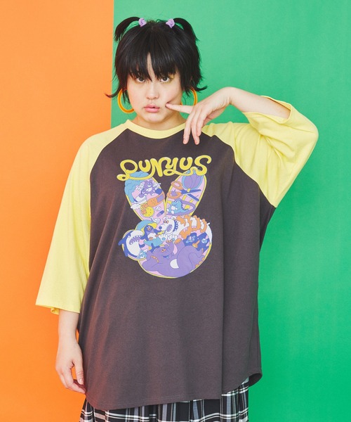 PUNYUS(プニュズ)の「ピースマークラグランTシャツ(Tシャツ/カットソー・レディース・ブラック/イエロー/グリーン・1/2/4/3)」の13枚目の写真