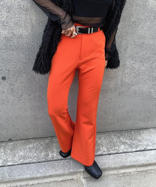 PAGEBOY(ページボーイ)の「モア楽フィットスラックス(スラックス・レディース・ブラック/オフホワイト/ブラウン系その他/オレンジ/ミント・S/M/L)」の1枚目の写真