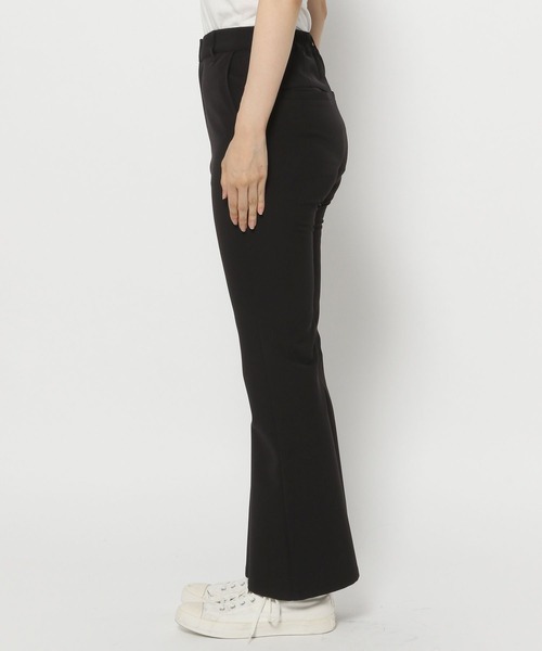 PAGEBOY(ページボーイ)の「モア楽フィットスラックス(スラックス・レディース・ブラック/オフホワイト/ブラウン系その他/オレンジ/ミント・S/M/L)」の16枚目の写真