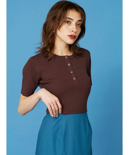 EVRIS（エヴリス）の「フロントヘンリーリブニット（ニット/セーター・レディース・グリーン/ブラウン/ホワイト/ブラック・FREE）」の5枚目の写真