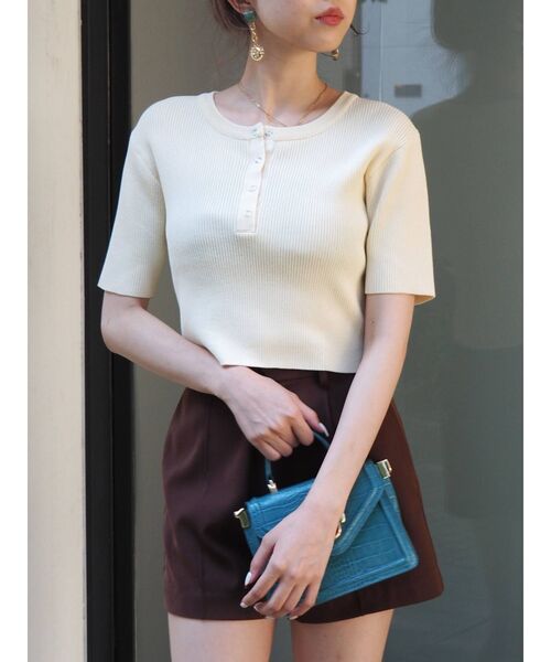 EVRIS（エヴリス）の「フロントヘンリーリブニット（ニット/セーター・レディース・グリーン/ブラウン/ホワイト/ブラック・FREE）」の10枚目の写真