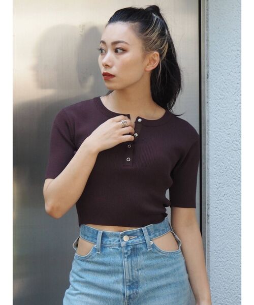 EVRIS（エヴリス）の「フロントヘンリーリブニット（ニット/セーター・レディース・グリーン/ブラウン/ホワイト/ブラック・FREE）」の19枚目の写真