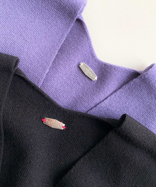 Q（キュー）の「やわもちVネックニット（ニット/セーター・レディース・バイオレット/ブラック/ピンク・MEDIUM）」の7枚目の写真