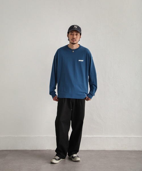 UNCORD(アンコード)の「【UNCORD】 LOOSE LOGO L/S T-SHIRT / ワンポイント ロゴ プリント オーバーサイズ 長袖 Tシャツ / ロンT(Tシャツ/カットソー・メンズ・ホワイト/ブラック/グリーン系/ブルー系/ブラック系/アイボリー系/オートミール/ホワイト系/ブルー/グリーン・MEDIUM/LARGE/X-LARGE)」の17枚目の写真
