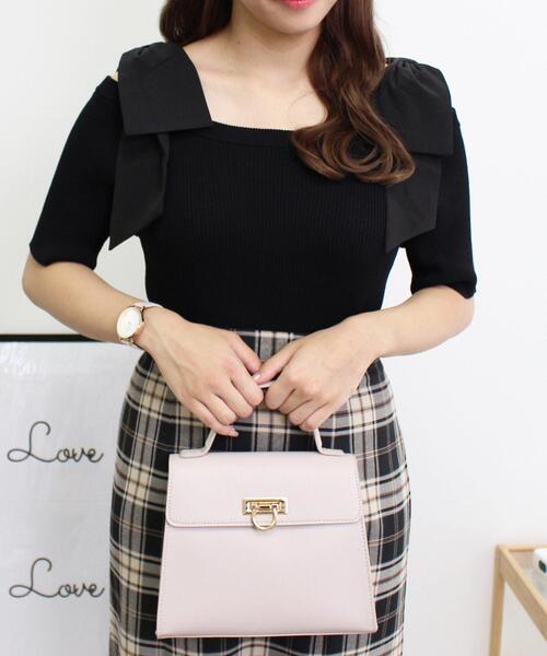 INGNI(イング)の「肩リボン/オフショルニット(ニット/セーター・レディース・ブラック/グレー系その他/アイボリー・M)」の10枚目の写真