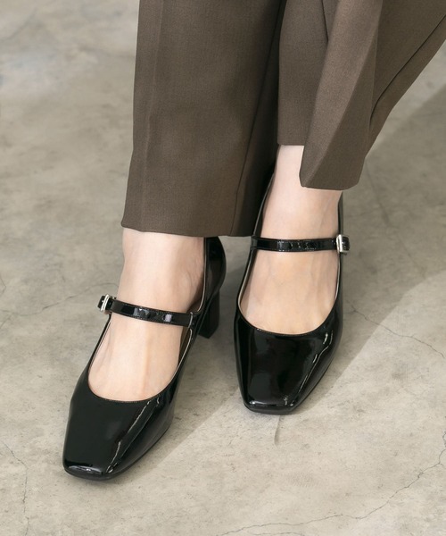 URBAN RESEARCH ROSSO WOMEN（アーバンリサーチ　ロッソ）の「メリージェーンパンプス（パンプス・レディース・ブラック・36/37/38）」の2枚目の写真