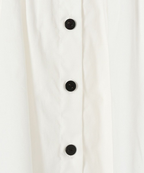 LOWRYS FARM（ローリーズファーム）の「ビッグカラー２ＷＡＹブラウス　162221（シャツ/ブラウス・キッズ・ブラック/オフホワイト・110cm/120cm/130cm/140cm/150cm）」の5枚目の写真