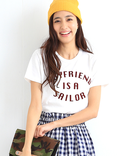 B:MING by BEAMS（ビーミングバイビームス）の「＜VERY 5月号・InRed 6月号掲載＞ビーミング by ビームス / フロッキープリントTシャツ（Tシャツ/カットソー・レディース・ホワイト/チャコールグレー/ネイビー・ONE SIZE）」の7枚目の写真