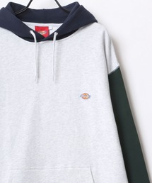 Dickies（ディッキーズ）の「Dickies/ディッキーズ 別注 オーバーサイズ 裏毛 ミニロゴワッペン ワンポイント刺繍 スウェット パーカー フーディー/長袖 トップス プルオーバー/レディース メンズ（パーカー）」