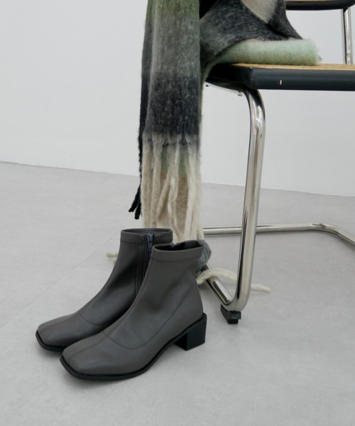 ORiental TRaffic（オリエンタルトラフィック）の「オーバーヒールストレッチブーツ/21402（ブーツ・レディース・ホワイト/ブラック/グレー/レッド・LL/S/M/L/3L/SS）」の3枚目の写真