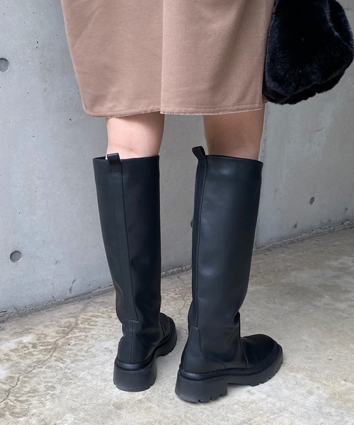 DouDou（ドゥドゥ）の「タンクロングブーツ（ブーツ・レディース・ブラック・SMALL/LARGE/MEDIUM）」の4枚目の写真