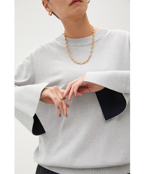 crie conforto（クリーコンフォルト）の「バイカラークルーネックプルオーバー（ニット/セーター・レディース・ネイビー/グレー/イエロー・SMALL/MEDIUM）」の2枚目の写真