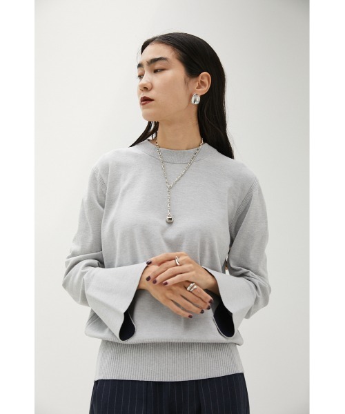 crie conforto（クリーコンフォルト）の「バイカラークルーネックプルオーバー（ニット/セーター・レディース・ネイビー/グレー/イエロー・SMALL/MEDIUM）」の6枚目の写真