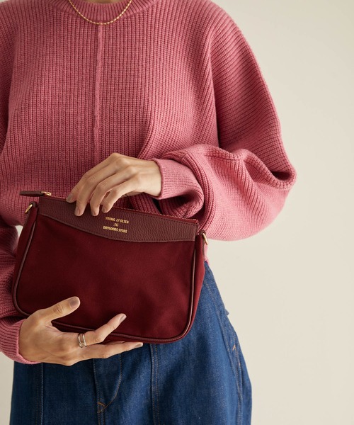 YOUNG&OLSEN The DRYGOODS STORE（ヤングアンドオルセン）の「【YOUNG&OLSEN for SALON】キャンバスウォレットバッグ/ポーチ（ハンドバッグ・レディース・ブラック/キャメル/ワイン・FREE）」の13枚目の写真