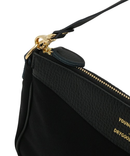 YOUNG&OLSEN The DRYGOODS STORE（ヤングアンドオルセン）の「【YOUNG&OLSEN for SALON】キャンバスウォレットバッグ/ポーチ（ハンドバッグ・レディース・ブラック/キャメル/ワイン・FREE）」の14枚目の写真