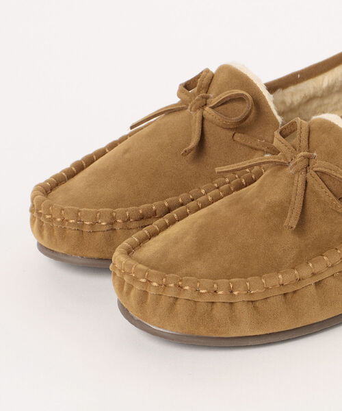 BEAMS HEART（ビームスハート）の「BEAMS HEART / フェイクファー モカシン（モカシン/デッキシューズ・レディース・グレー/ベージュ/ブラック/ネイビー・SMALL/MEDIUM/LARGE）」の18枚目の写真