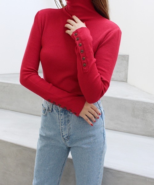 MODE ROBE（モードローブ）の「タートルネックニットソー（ニット/セーター・レディース・ブラック/ベージュ/レッド/アイボリー・FREE）」の4枚目の写真