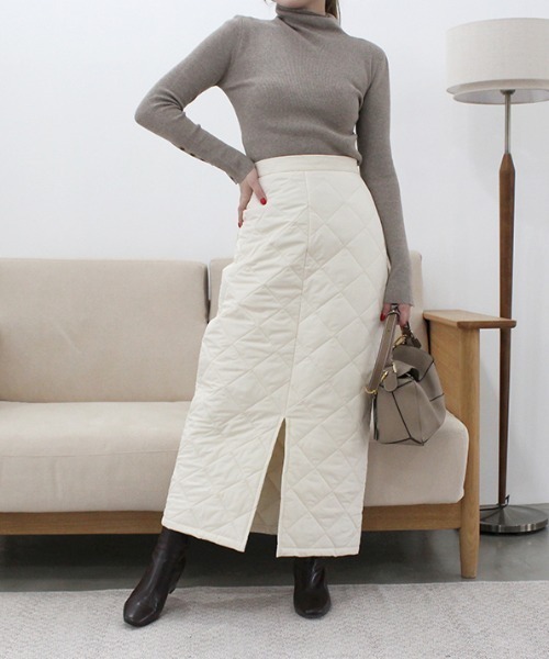 MODE ROBE（モードローブ）の「タートルネックニットソー（ニット/セーター・レディース・ブラック/ベージュ/レッド/アイボリー・FREE）」の6枚目の写真