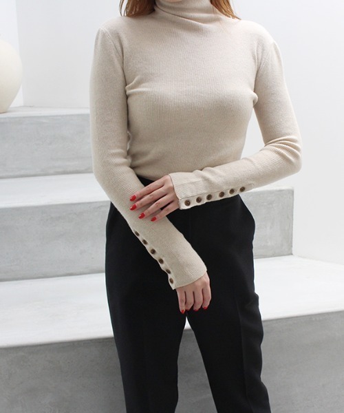 MODE ROBE（モードローブ）の「タートルネックニットソー（ニット/セーター・レディース・ブラック/ベージュ/レッド/アイボリー・FREE）」の19枚目の写真