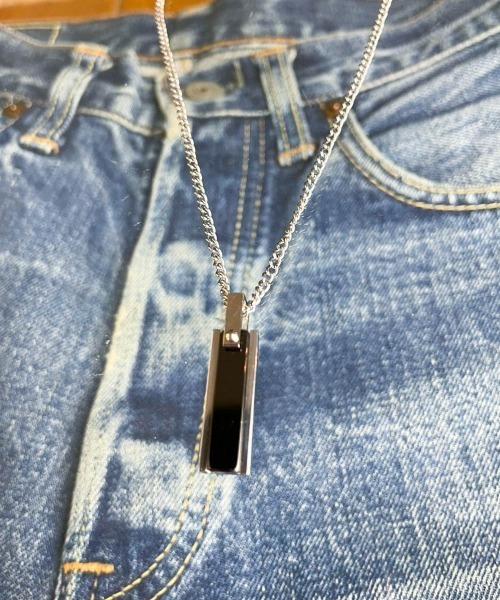ARCHIVER（アーカイバ）の「【W】【it】【サージカルステンレス316L】金属アレルギー対応　ジルコニアプレートネックレス（ネックレス・メンズ・オリーブ/ブラウン/ブラック・FREE）」の2枚目の写真