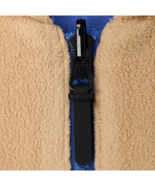 Guess(ゲス)の「Ern Reversible Full Zip Hoodie(パーカー・メンズ・ベージュ/ブラック・SMALL/MEDIUM/LARGE/X-LARGE)」の5枚目の写真