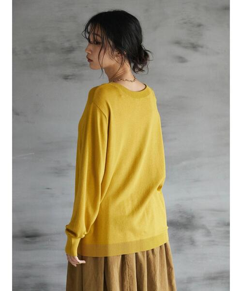 CRAFT STANDARD BOUTIQUE(クラフトスタンダードブティック)の「二つボタンカーディガン(カーディガン/ボレロ・レディース・ブルー/ブラック/グリーン/イエロー・FREE)」の22枚目の写真