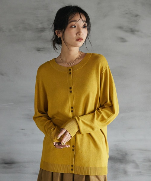 CRAFT STANDARD BOUTIQUE(クラフトスタンダードブティック)の「二つボタンカーディガン(カーディガン/ボレロ・レディース・ブルー/ブラック/グリーン/イエロー・FREE)」の4枚目の写真