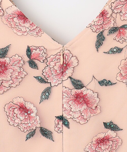 【ねずみ ♡✨】◆ グレースコンチネンタル　ローズ刺繍ドレス ダイアグラム GRACE CONTINENTAL（グレースコンチネンタル）の「ローズ刺繍ドレス