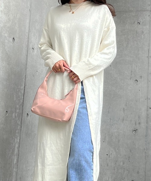 Lamoa(ラモア)の「Lamoa/スリット ロング ニットワンピース(ワンピース・レディース・ホワイト/ブラック/グレー・FREE)」の5枚目の写真