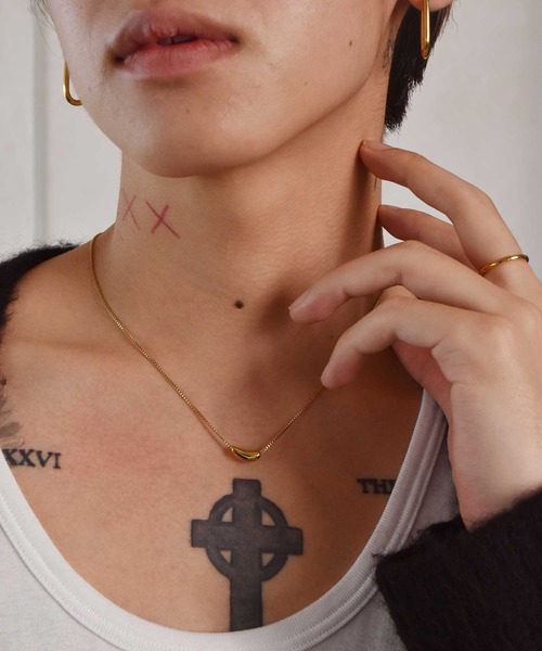 LHME（エルエイチエムイー）の「【WEB限定】”Dear”スチームネックレス/サージカルステンレス（金属アレルギー対応）【LHME / エルエイチエムイー】（ネックレス・レディース・シルバー/イエローゴールド・45cm）」の15枚目の写真