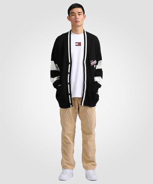 tommy jeans（トミー ジーンズ）の「オーバーサイズカレッジカーディガン（カーディガン/ボレロ・メンズ・ブラック・LARGE/MEDIUM/SMALL/X-LARGE）」の5枚目の写真