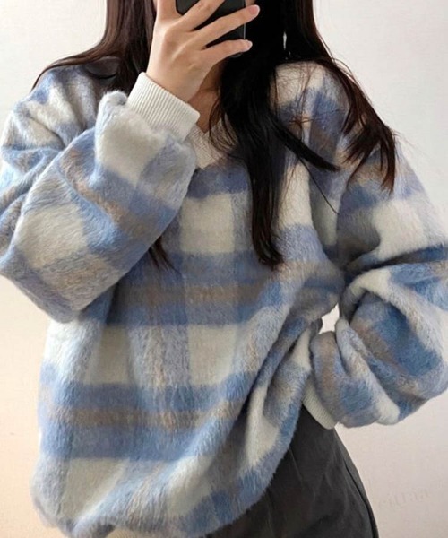 Dalfwin（ダールフィン）の「2023新作 韓国ファッション ニット セーター レディース　モヘアタッチチェック柄Vネックプルオーバー　2023AW 秋冬新作 ニットソー オーバーサイズ（ニット/セーター・レディース・ブラウン/ブルー・FREE）」の20枚目の写真