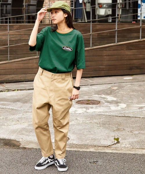 Dickies(ディッキーズ)の「Dickies/ディッキーズ サークルロゴ刺繍 リブライン オーバーサイズクルーネック半袖Tシャツ(Tシャツ/カットソー・メンズ・マスタード/グリーン/ホワイト/ブラック・M/L/XL)」の9枚目の写真