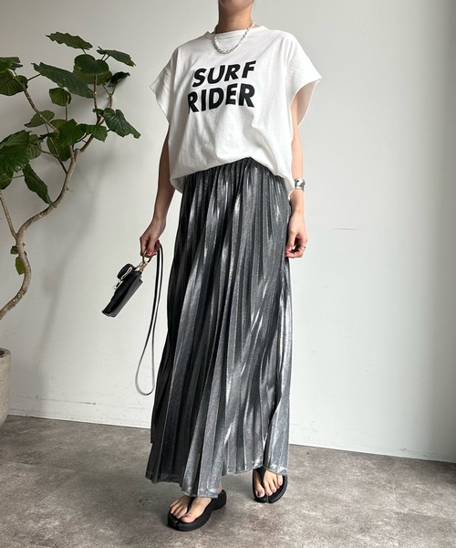 DouDou（ドゥドゥ）の「【WEB限定】ラメプリーツスカート（スカート・レディース・ブラック/シルバー・FREE）」の12枚目の写真