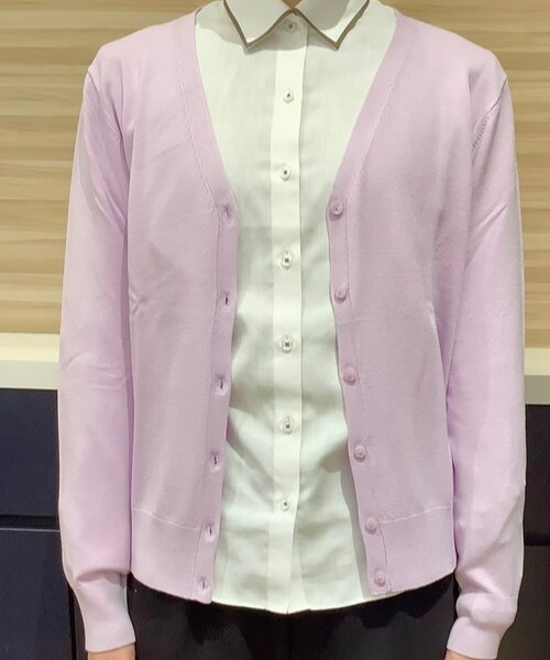 TOKYO SHIRTS(トウキョウシャツ)の「ベーシック Vネックニットカーディガン(カーディガン/ボレロ・レディース・トップグレー/ラベンダー/エメラルド/ライトイエロー/コバルトブルー/スモークピンク・M/L)」の1枚目の写真