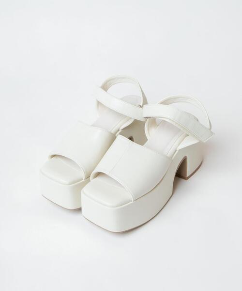 WEGO（ウィゴー）の「WEGO/バルキーヒールサンダル（サンダル・レディース・ブラック/ホワイト/グリーン系その他・MEDIUM/LARGE）」の17枚目の写真