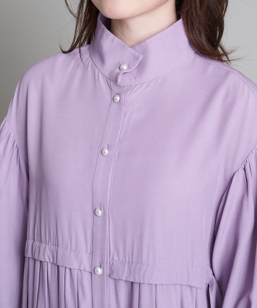 A de a.v.v（アードアー・ヴェ・ヴェ）の「裾プリーツボリュームスリーブブラウス（シャツ/ブラウス・レディース・ライトパープル/ブラック/ホワイト・38/36/MEDIUM/SMALL）」の16枚目の写真