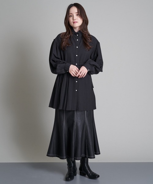 A de a.v.v（アードアー・ヴェ・ヴェ）の「裾プリーツボリュームスリーブブラウス（シャツ/ブラウス・レディース・ライトパープル/ブラック/ホワイト・38/36/MEDIUM/SMALL）」の8枚目の写真