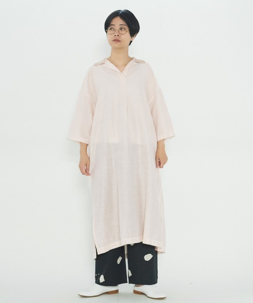 yuni ニットワイドカラー ワンピース yuni（ユニ ）の「ニットワイドカラー ワンピース（ワンピース）」 - WEAR